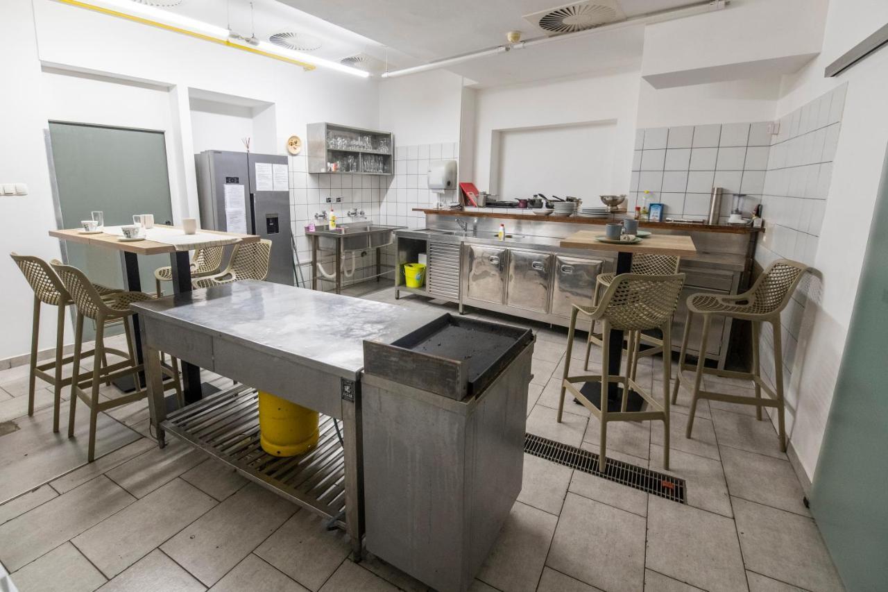 Hostel Vojnik מראה חיצוני תמונה