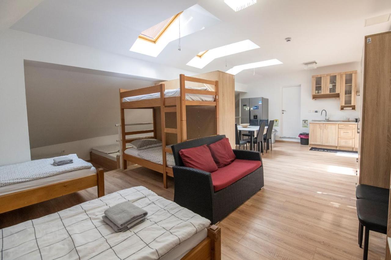 Hostel Vojnik מראה חיצוני תמונה